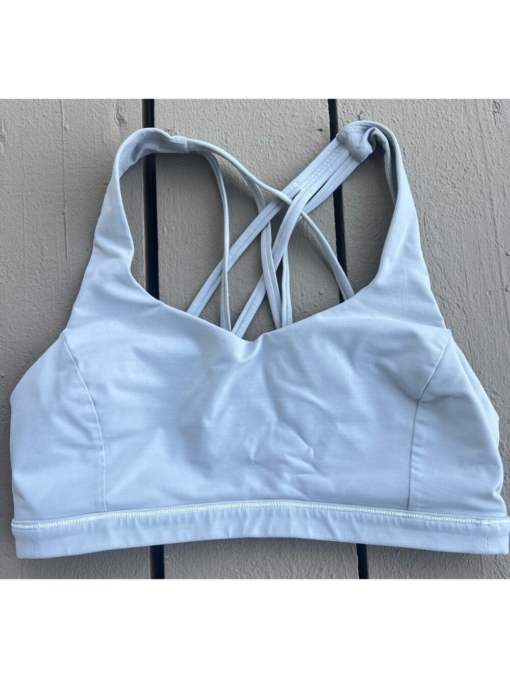 Lululemon Woman's Light Gray Strappy Crossback Energy Sports Bra Sz 8.